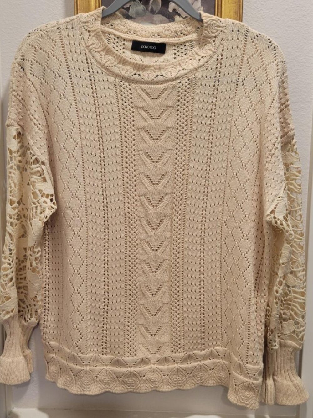 Women’s Pointelle Crochet Cable Lace Sleeve Sweater "NWOT" TAN Size L - Picture 2 of 7